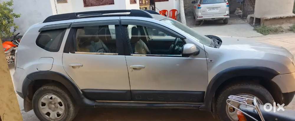 2013-aug Renault Duster Diesel Manual 20 Km
