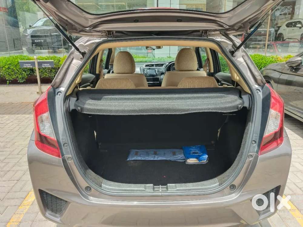 Honda Jazz V Cvt, 2016, Petrol