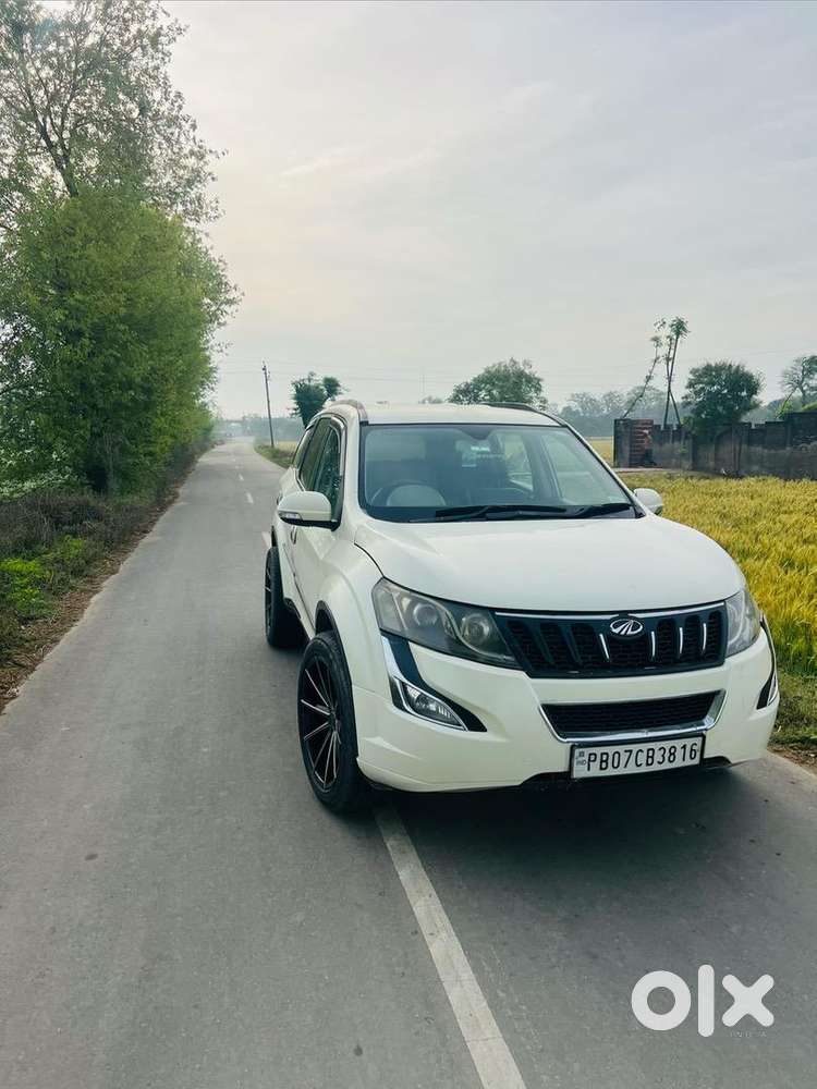 Mahindra Xuv700 12 Diesel Good Condition