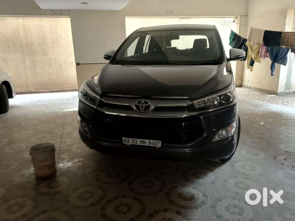 Toyota Innova Crysta 2.8z Automatic, 2016, Diesel