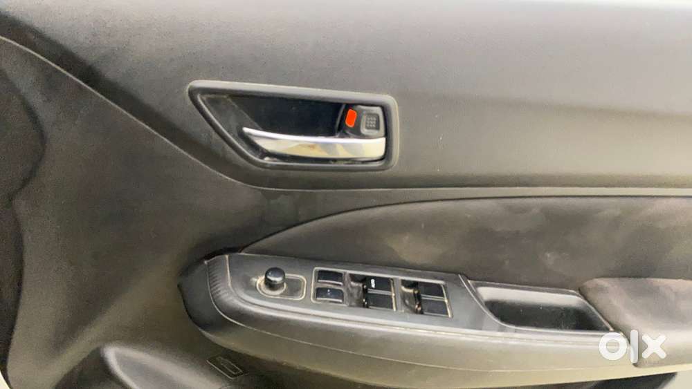 Maruti Suzuki Swift Vxi, 2020, Petrol