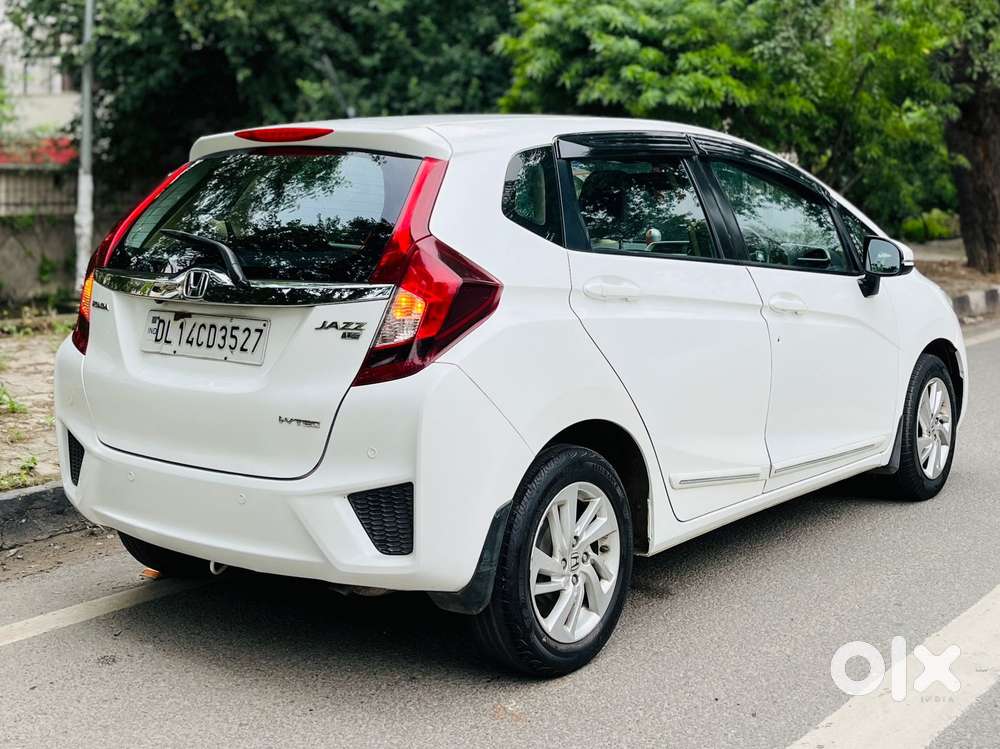 Honda Jazz V Mt Privilege, 2017, Petrol