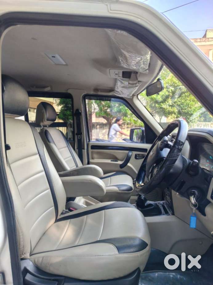Mahindra Scorpio Classic 2.2 S 11 Mt 7 Str, 2023, Diesel