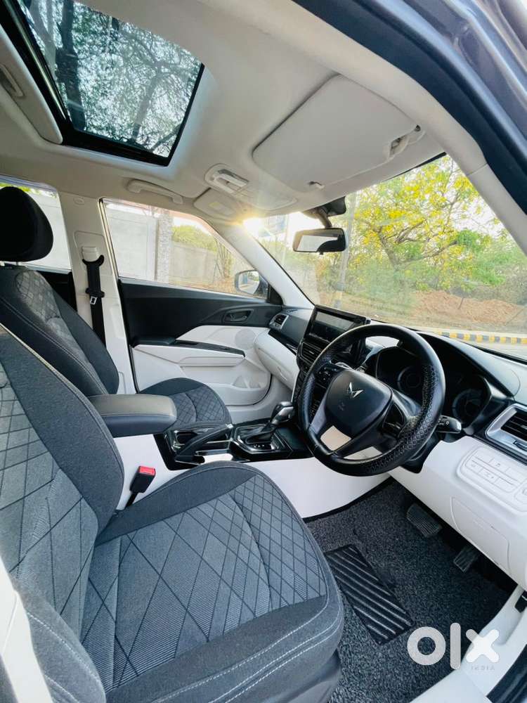 Mahindra Xuv 3xo Mx2 Pro Automatic Sunroof Petrol 2024