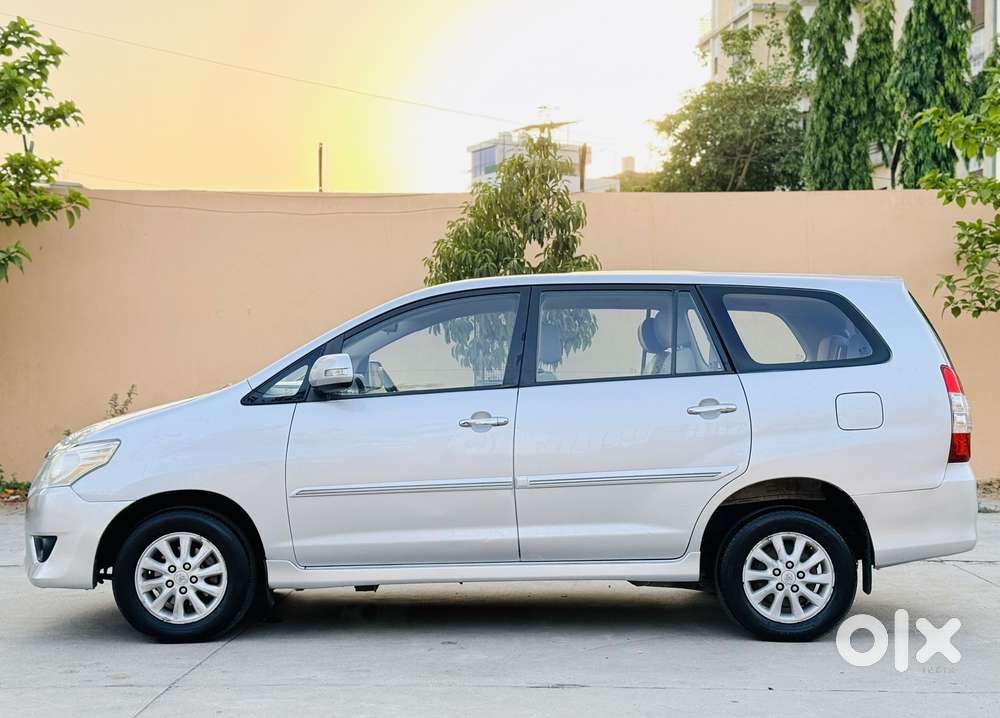 Toyota Innova 2.5 V 7 Str, 2013, Diesel