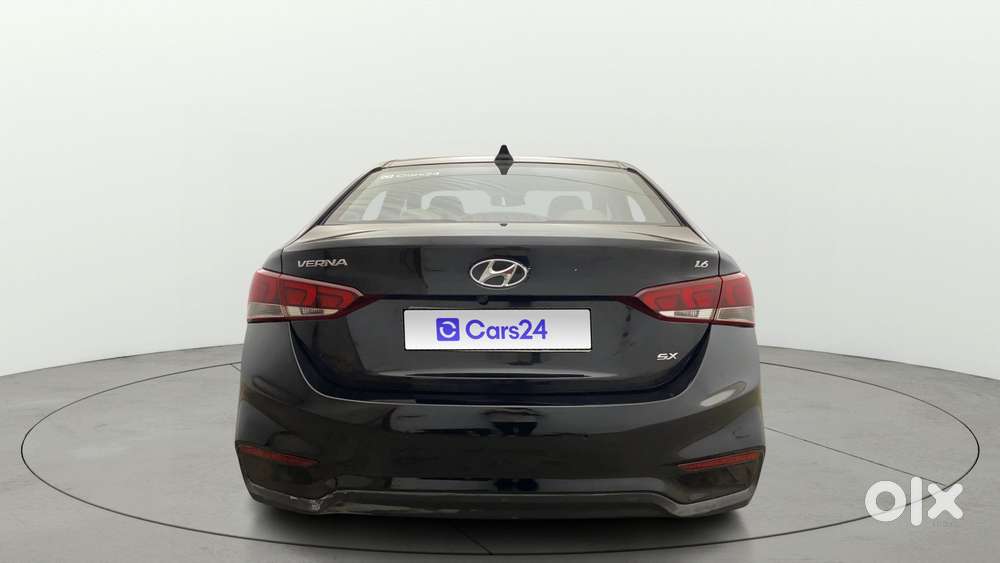 Hyundai Verna 1.6 Vtvt Sx, 2019, Petrol
