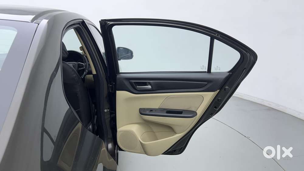 Honda Amaze Vx 1.2 Petrol Cvt, 2023, Petrol