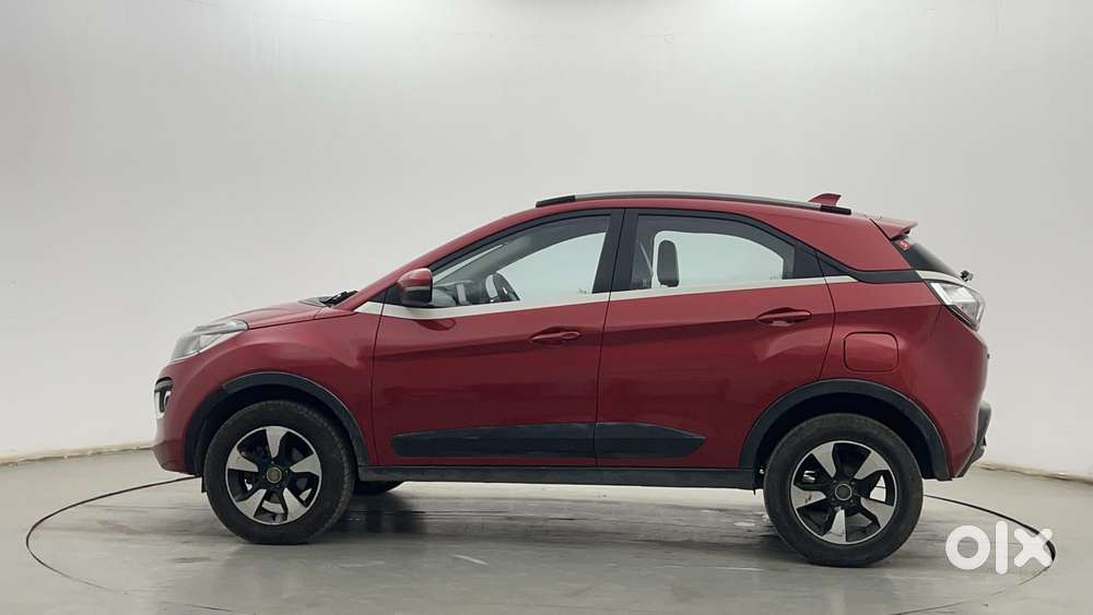 Tata Nexon 1.2 Revotron Xz Plus, 2017, Petrol