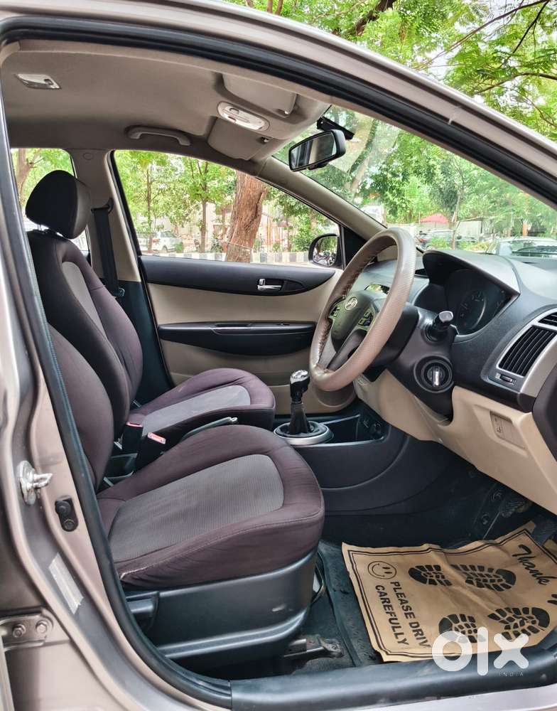 Hyundai I20 2015-2017 Sportz Option 1.4 Crdi, 2013, Diesel