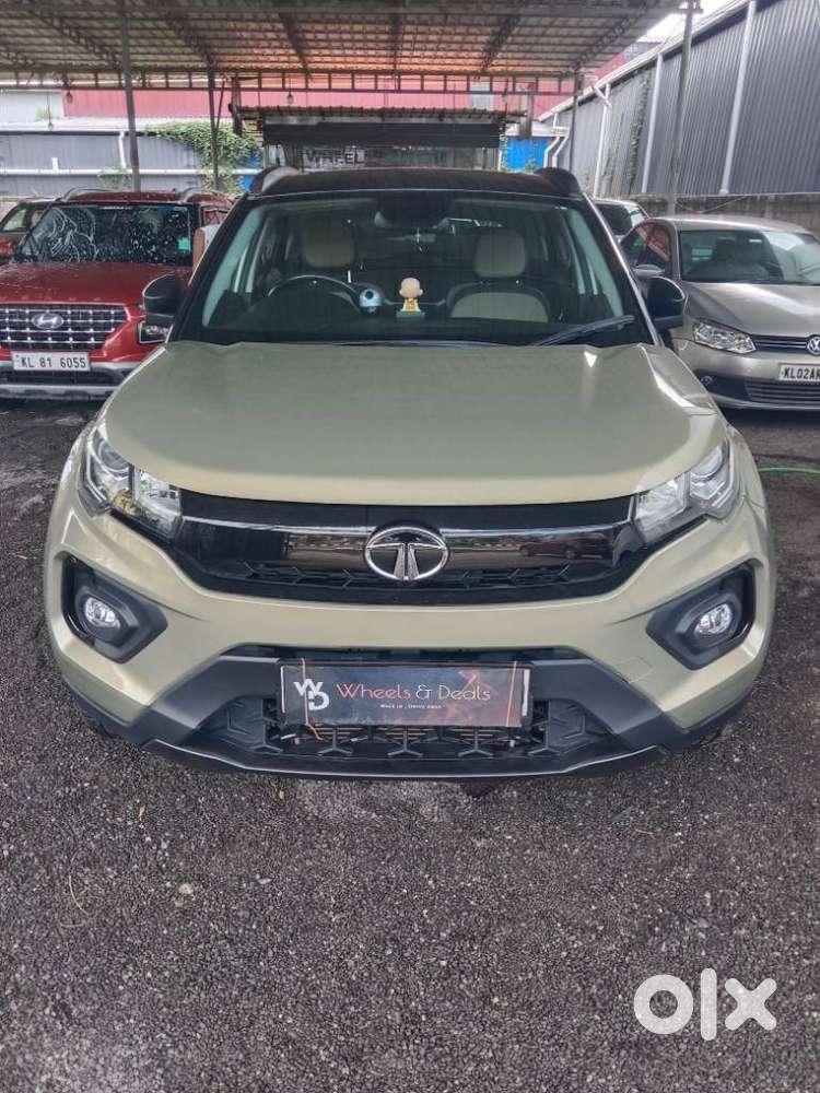 Tata Nexon 1.2 Revotron Xza Plus (o) Amt, 2022, Petrol