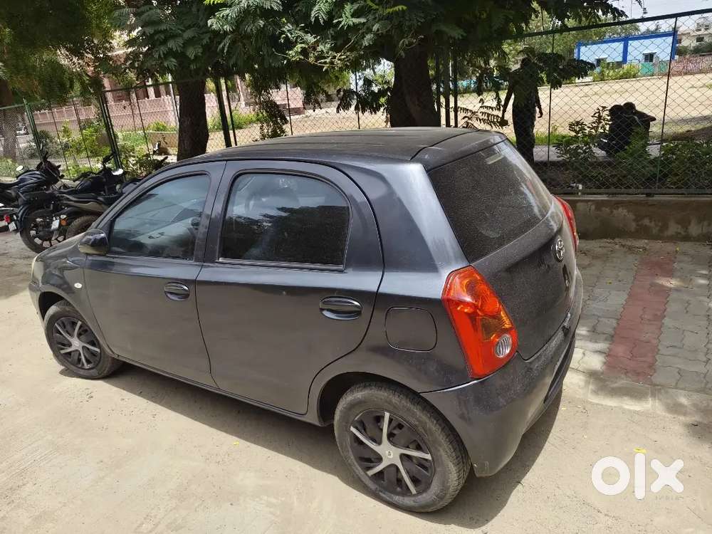 Toyota Etios Liva 2011 Car