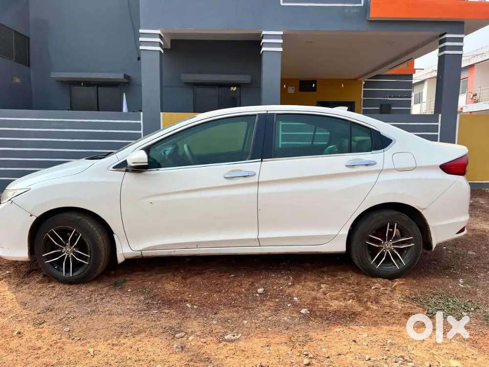 Honda City 2014 Petrol Well Maintained