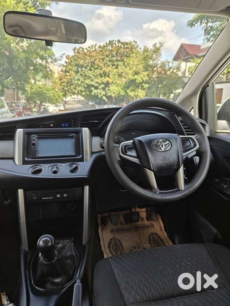 Toyota Innova Crysta 2.4 G Mt, 2016, Diesel