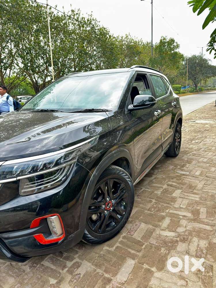 Kia Seltos 2021 Petrol Well Maintained
