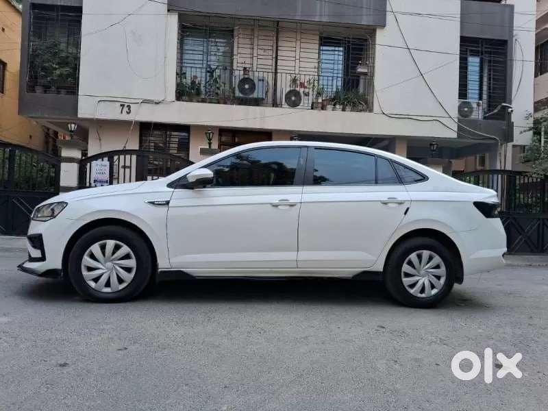 Skoda Slavia Active 1.0l Tsi Mt, 2022, Petrol