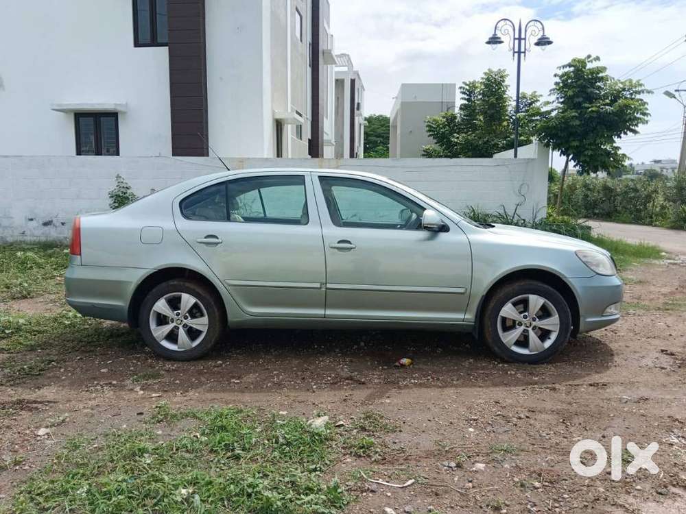 Skoda Laura 2.0 Elegance Tdi Cr, 2010, Diesel