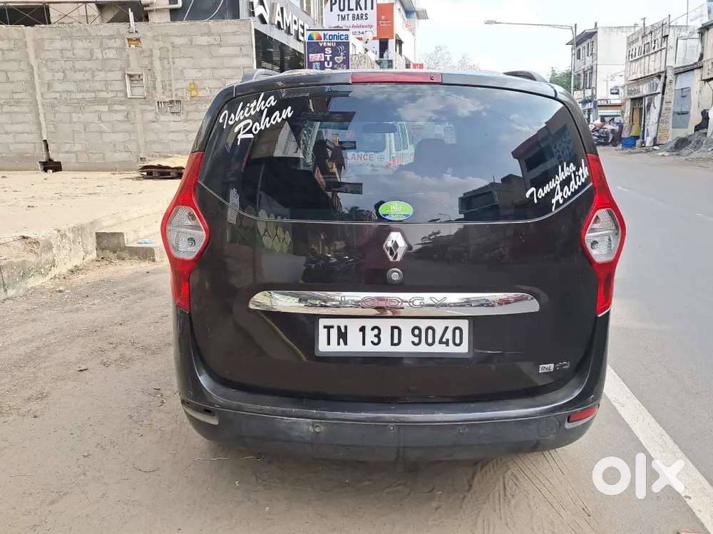 Royal Orchid Colour Renault Lodgy