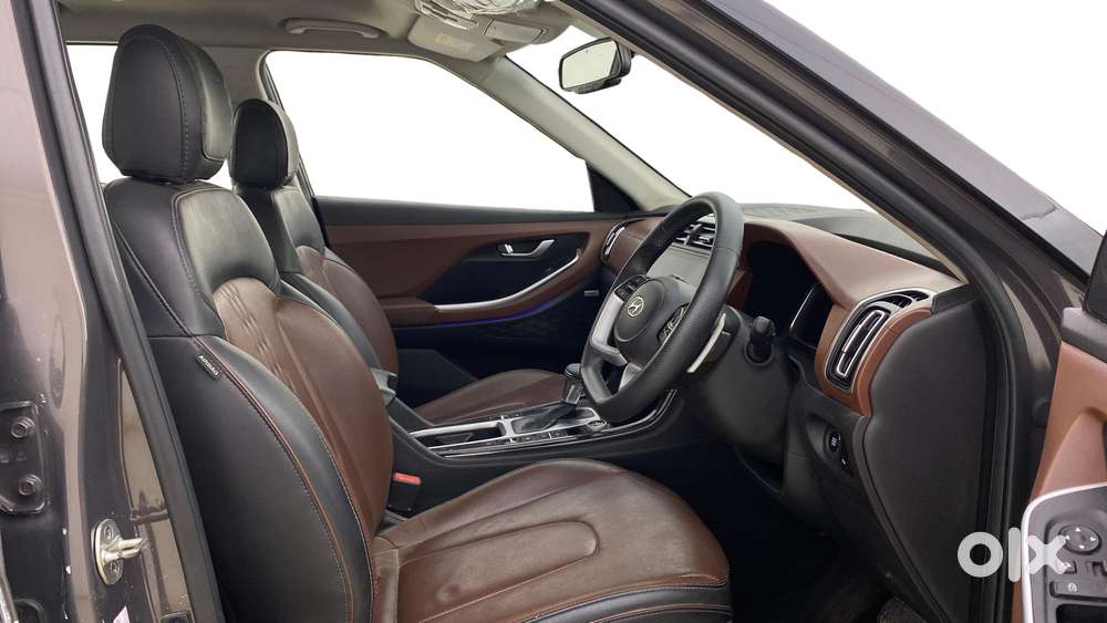 Hyundai Alcazar 2.0 Signature (o) Petrol At 6 Str, 2021, Petrol