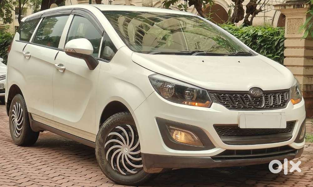 Mahindra Marazzo