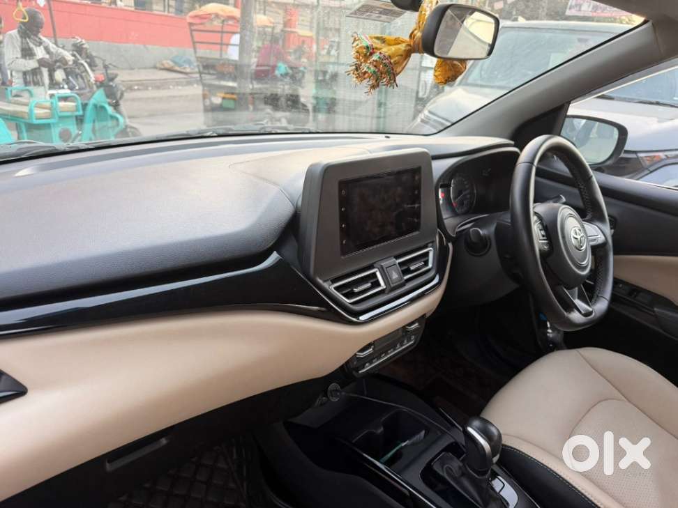 Toyota Glanza G Cvt, 2024, Petrol