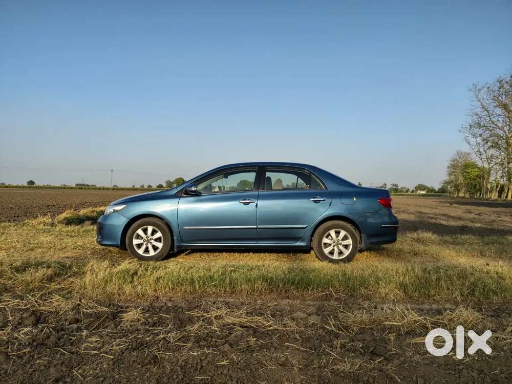 Toyota Corolla Altis 1.8g 2011 Petrol Manual