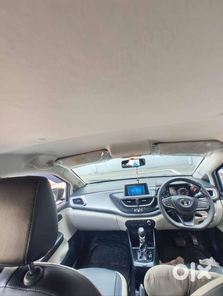 Tata Altroz 1.2 Xm 2024