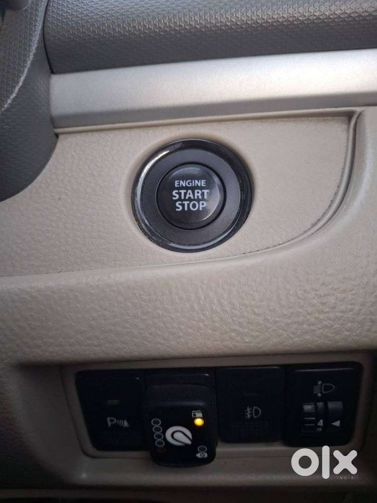 Maruti Suzuki Ertiga 1.5 Zxi Plus, 2016, Petrol