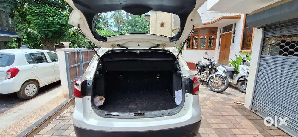 Maruti Suzuki S-cross 2018 Diesel Well Maintained