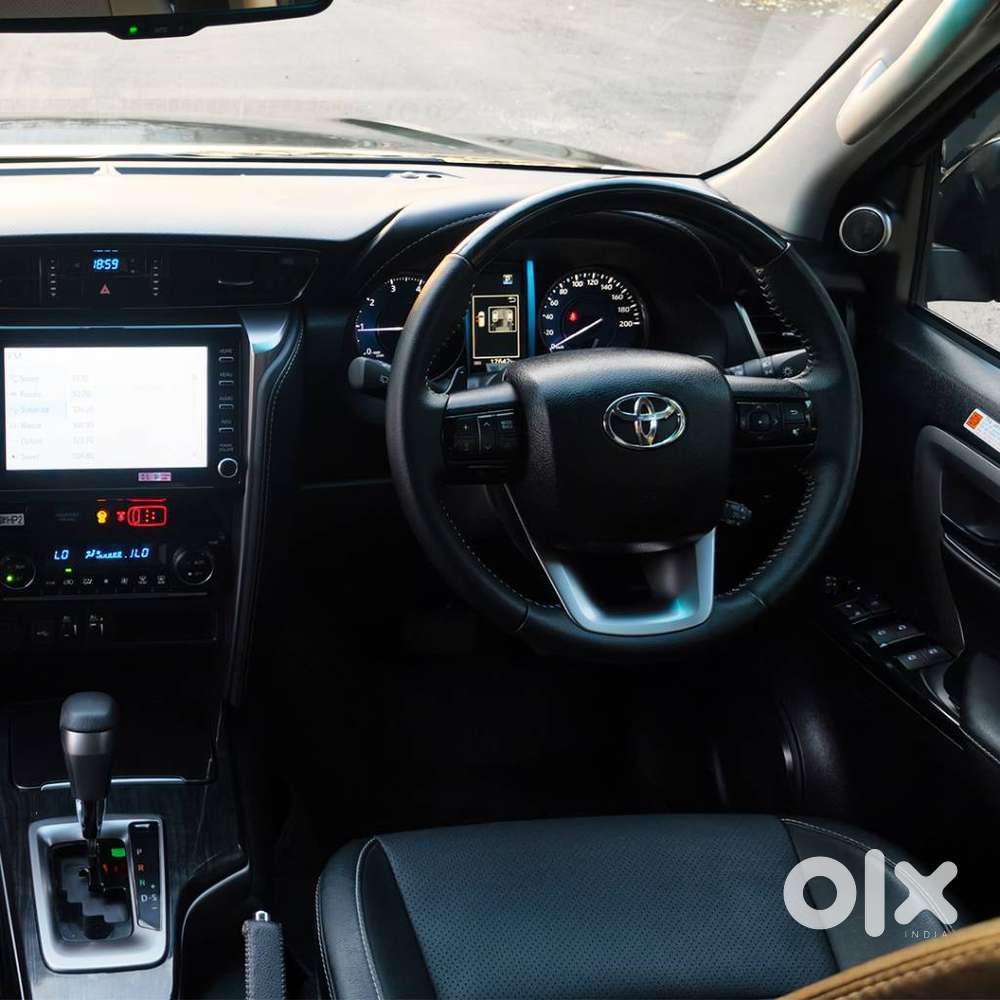 Toyota Fortuner 4x2 At 2.8 Diesel, 2025