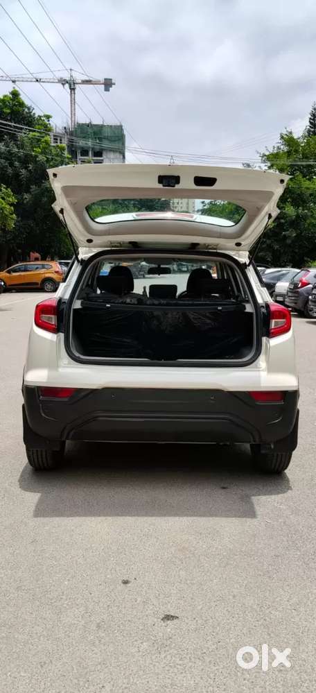 Mahindra Xuv300 W6, 2019, Petrol