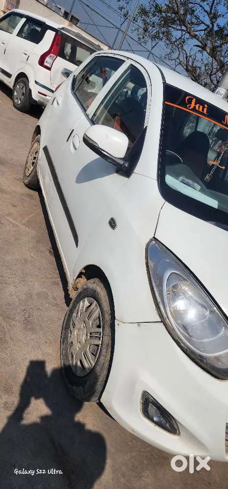 Hyundai I10 2011 Lpg 104000 Km Driven Lpg Pass On Peper 2031 Tak Valid