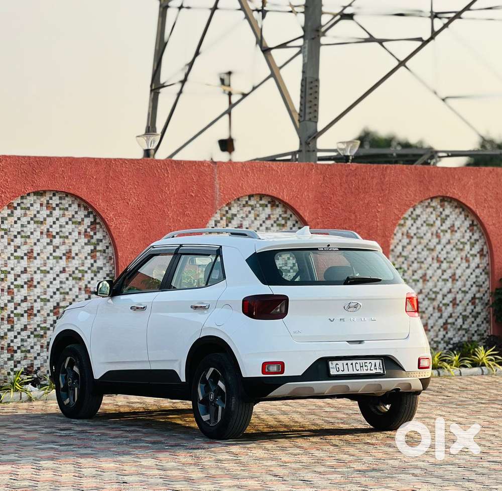 Hyundai Venue 1.5 Crdi Sx (o), 2022, Diesel