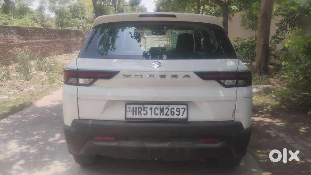 Maruti Suzuki Brezza 1.5 Lxi Smart Hybrid, 2023, Petrol