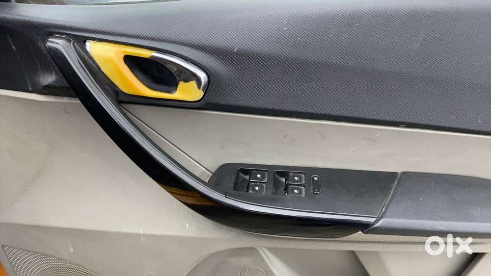 Tata Tiago 1.2 Revotron Xz, 2016, Petrol