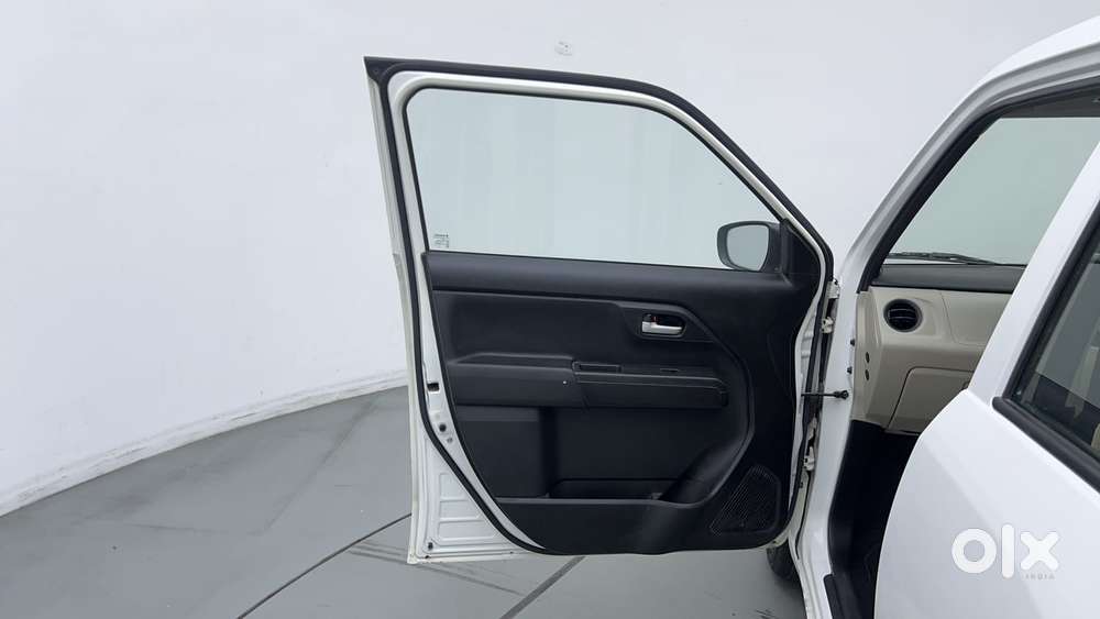 Maruti Suzuki Wagon R Vxi 1.0, 2022, Petrol