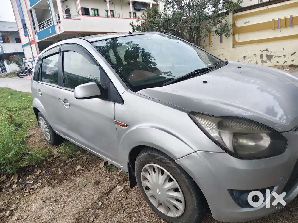 Ford Figo 1.2 Titanium 2010