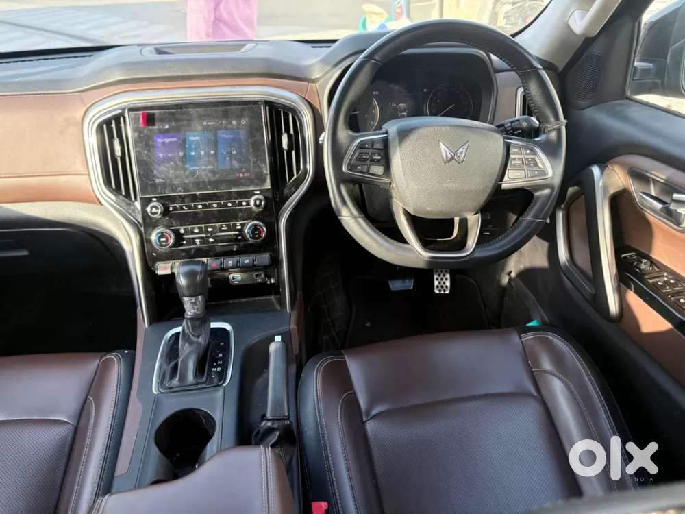 Mahindra Scorpio N Z8 Petrol At 7 Str, 2024, Petrol