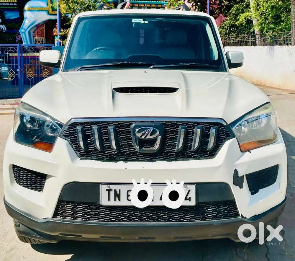 Mahindra Scorpio 2017 Diesel 75000 Km Driven