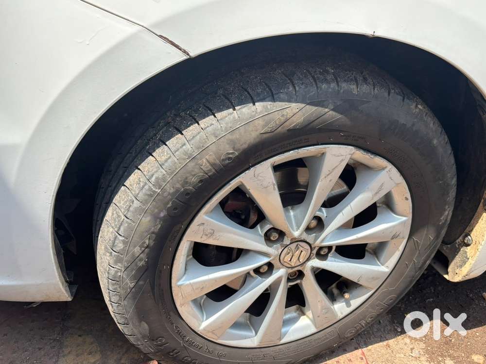 Maruti Suzuki Ertiga Zdi 2015