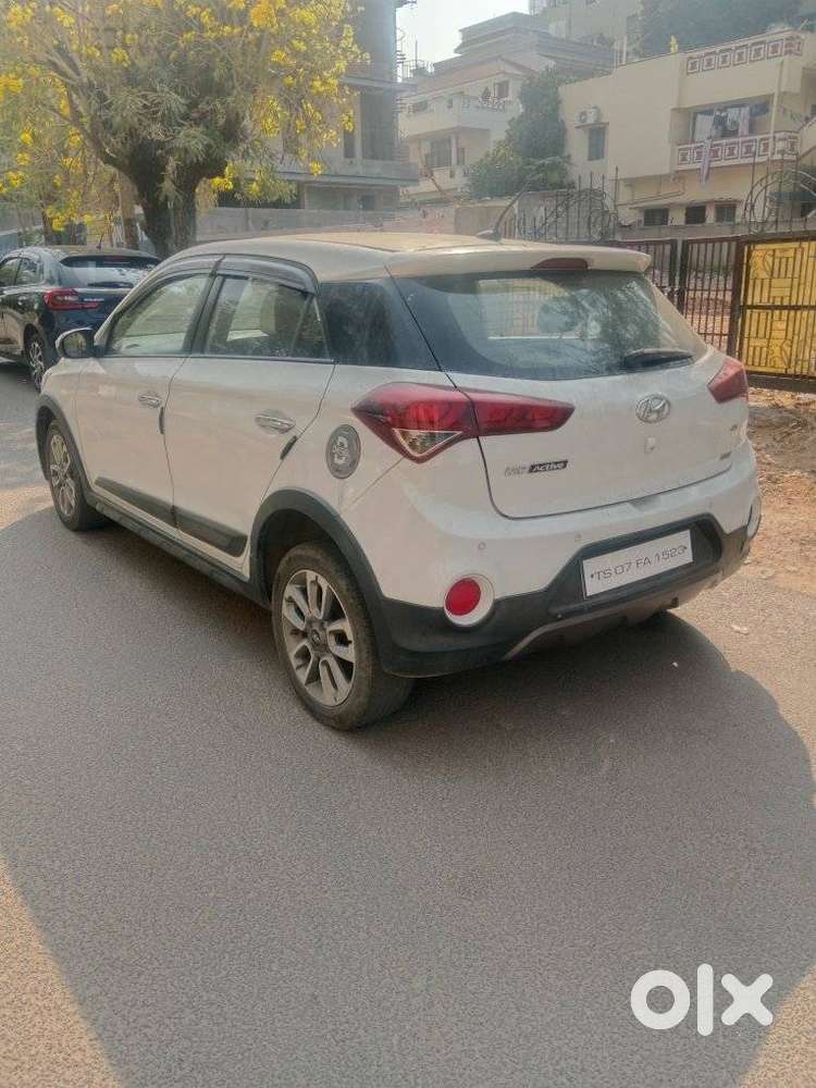 Hyundai Elite I20 [2014-2018] 1.4 Asta Crdi Dual Tone, 2015, Diesel