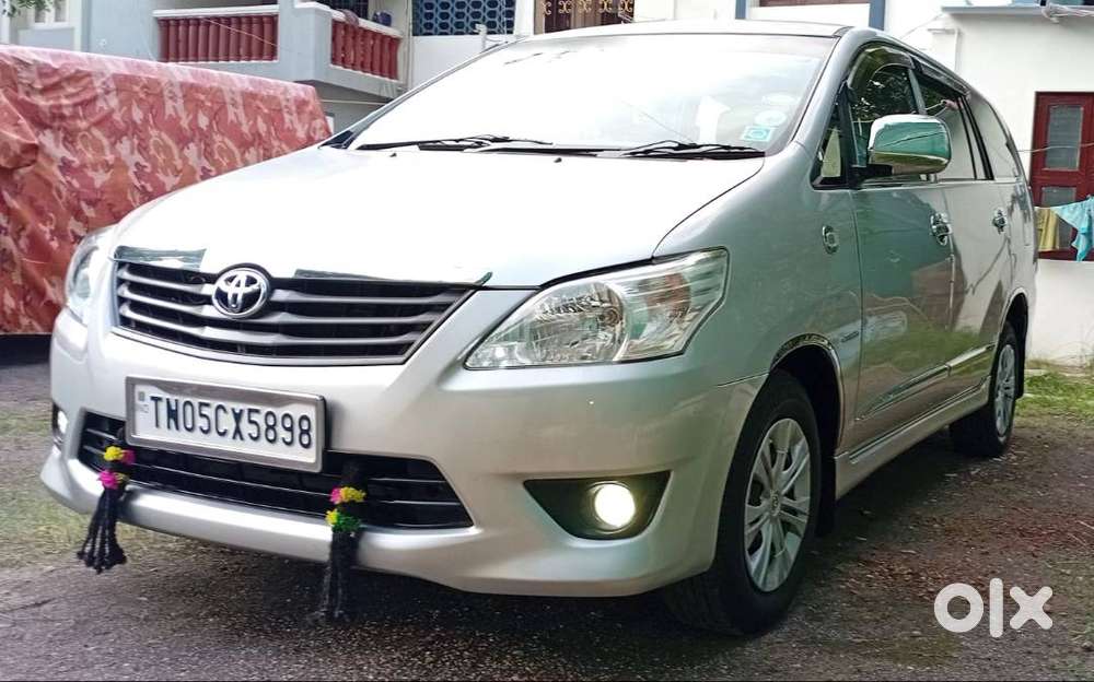 Toyota Innova 2.5 Gx 2013 Single Owner Full Company Service History