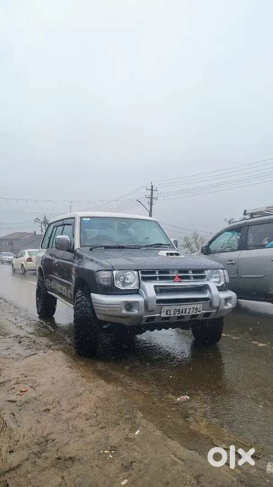 2009 Mitsubishi Pajero Sfx