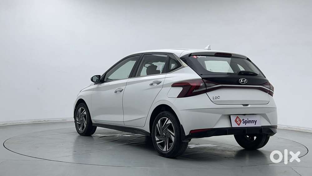 Hyundai I20 Asta (o) 1.2 Ivt Dual Tone, 2021, Petrol