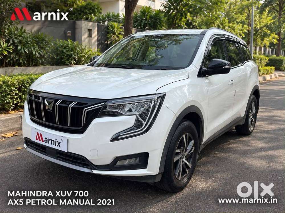 Mahindra Xuv700 Ax 5 Petrol Mt 7 Str (e), 2021, Petrol