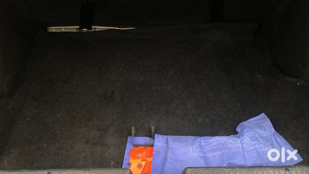 Maruti Suzuki Swift Dzire Amt Zxi, 2021, Petrol