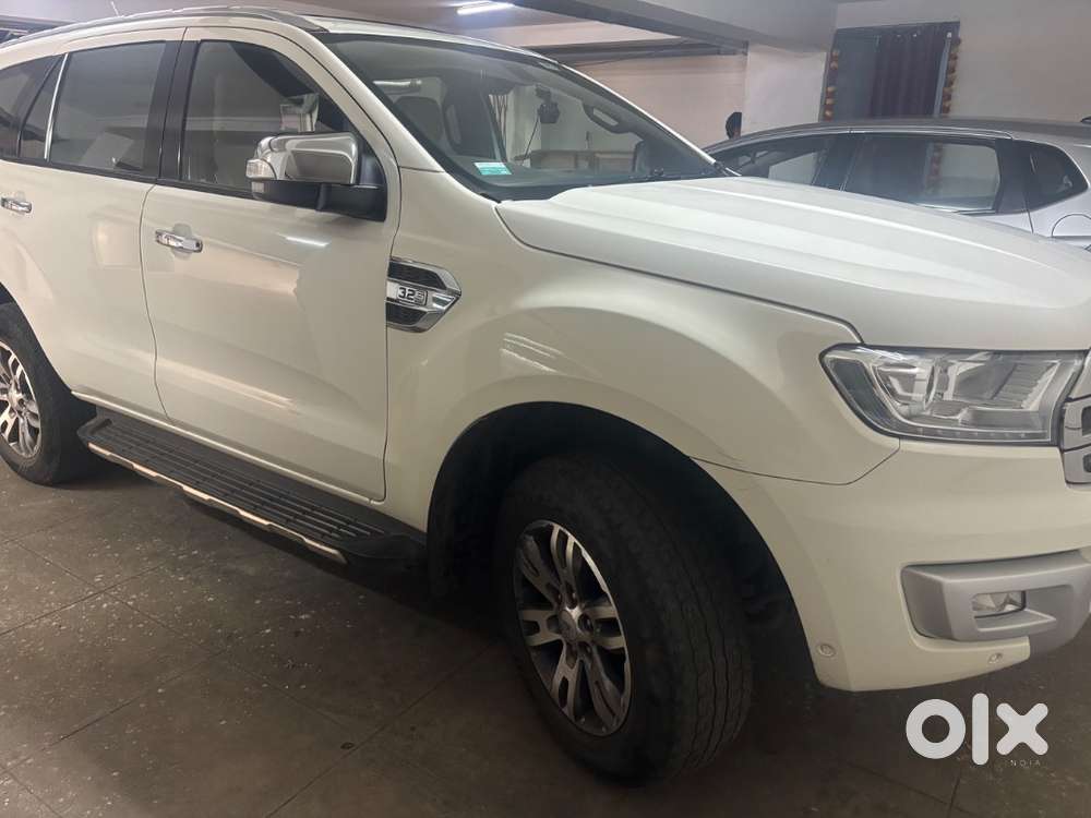 Mint Condition Dr Driven Ford Endeavour- Showroom Condition