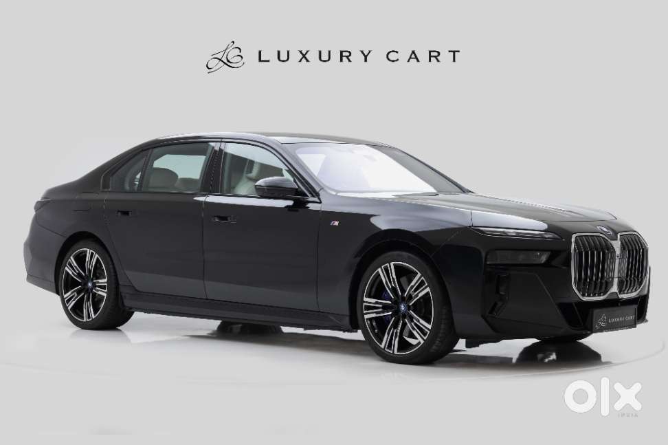 Bmw I7 Xdrive60, 2023, Electric