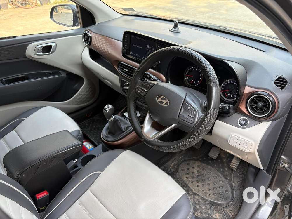 Hyundai Aura 1.2 Sx Cng, 2024, Cng & Hybrids