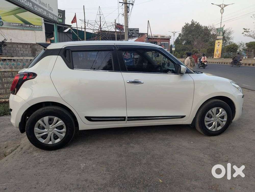 Maruti Suzuki Swift Vxi Optional, 2022, Diesel