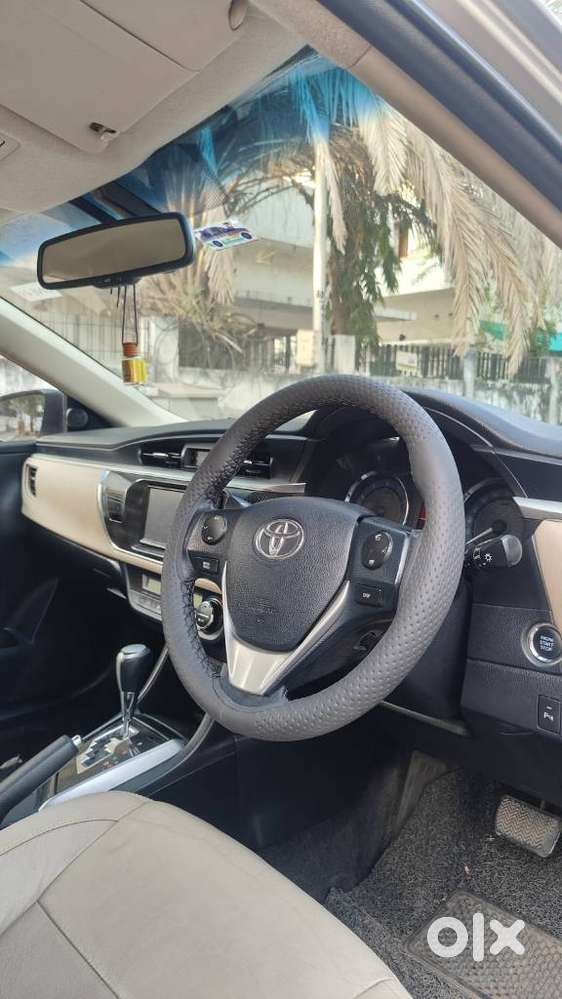 Toyota Corolla Altis 2013-2017 Vl At, 2014, Petrol